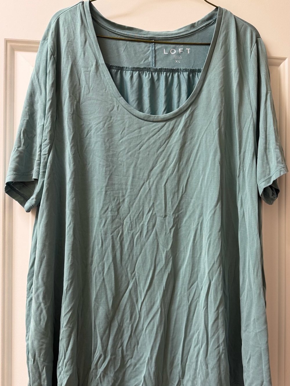 LOFT Women's Seafoam Scoop Neck Short Sleeve Top XL